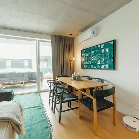 Apartment & Sun By Vacationy